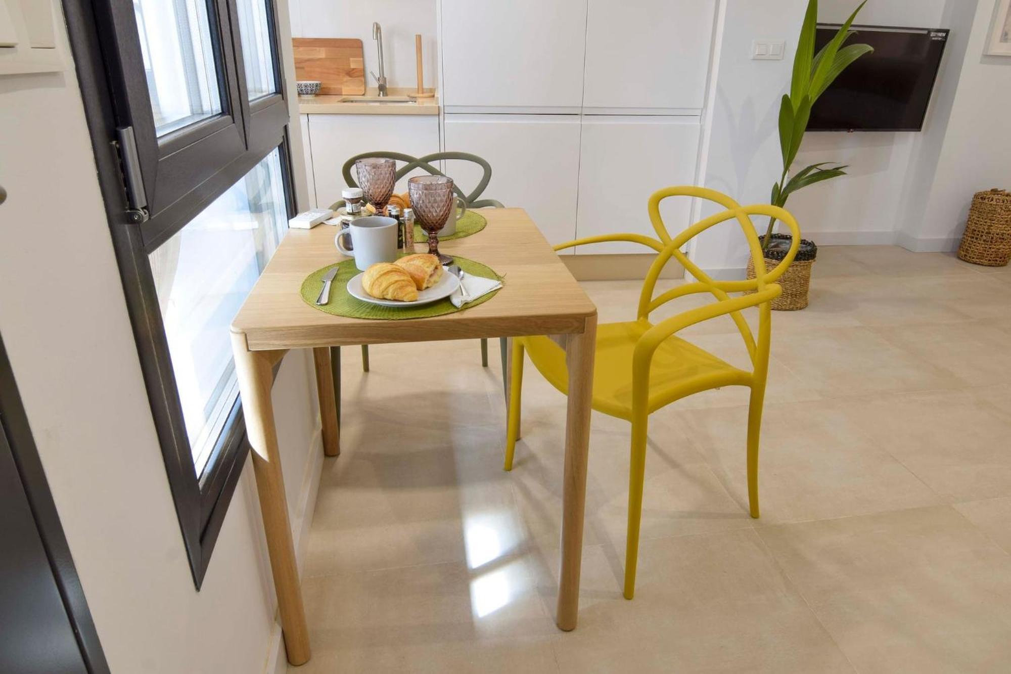 Estudios Ollerias By Sharingco Apartment Málaga